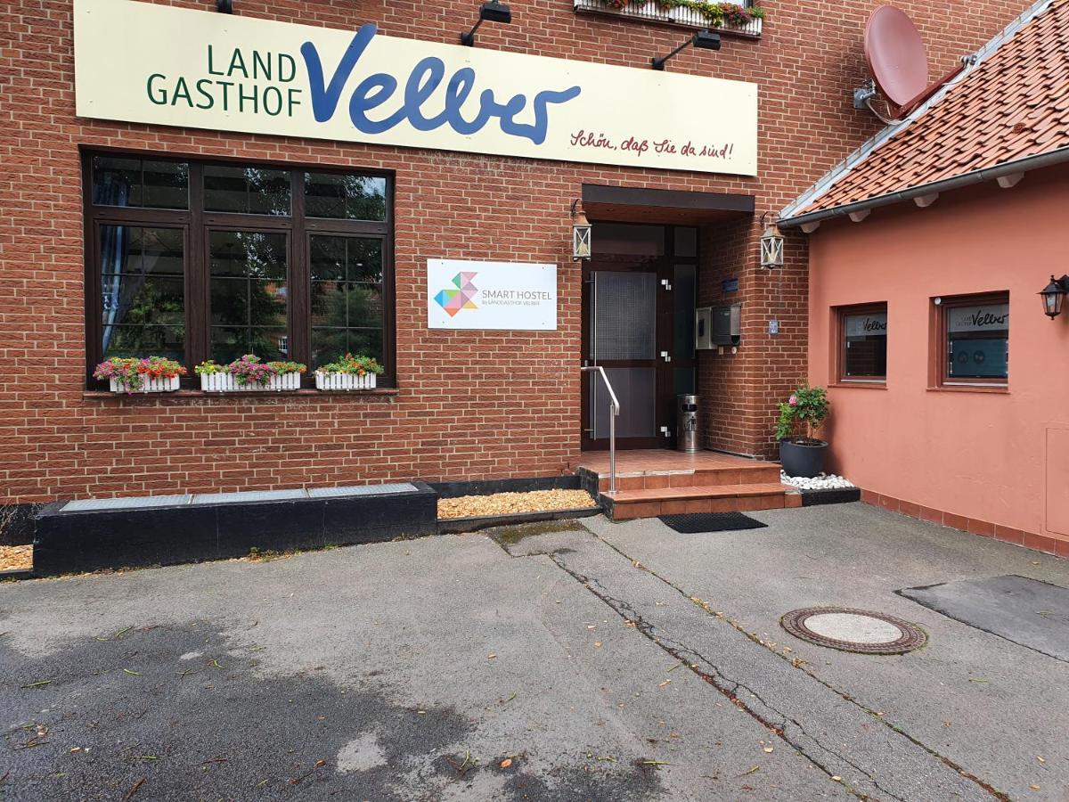 Smart Hostel By Landgasthof Velber 24H7D Seelze Екстериор снимка