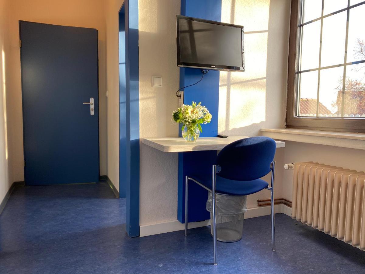Smart Hostel By Landgasthof Velber 24H7D Seelze Екстериор снимка